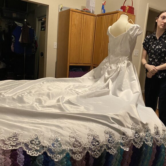 #20) Wedding Gown: Cinderella Ball - Picture 4 of 10